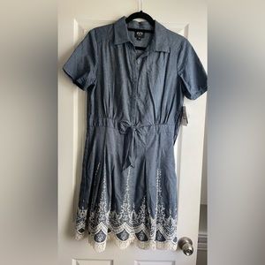 Chambray dress with white embroidery